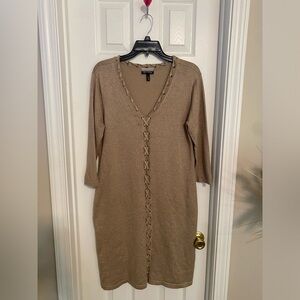 Quarter sleeve dress